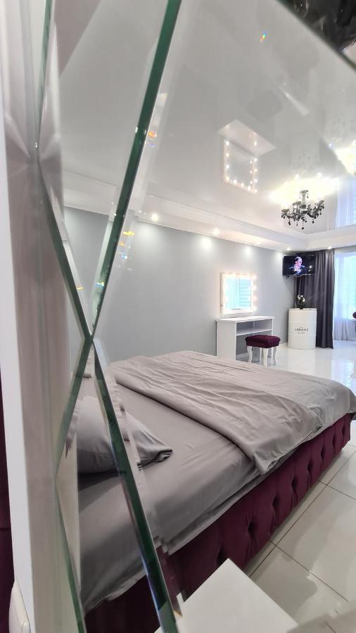 Apartaments On Prospekt Mira 35 Kryvyi Rih Dış mekan fotoğraf