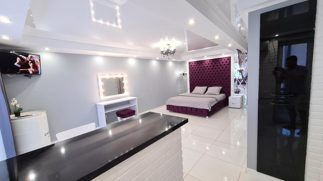 Apartaments On Prospekt Mira 35 Kryvyi Rih Dış mekan fotoğraf